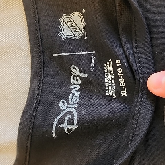 Disney Vegas Golden Knights Girls Youth Mickey Mouse Go Team Go T-Shirt sz XL - Picture 5 of 9